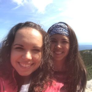 Meet your Posher, Halley